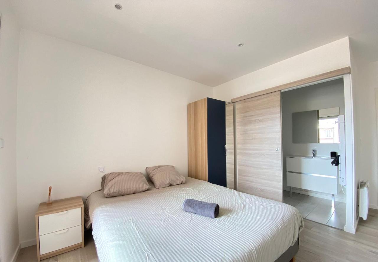 Tour D'Auvergne - Appartements En Plein Centre Ville, Proche De La Cathedrale Et De La Place De Jaude Clermont-Ferrand Esterno foto
