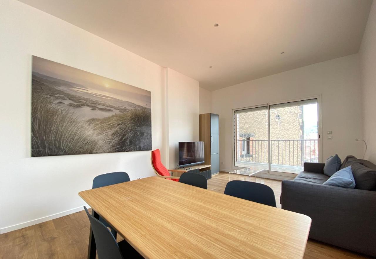 Tour D'Auvergne - Appartements En Plein Centre Ville, Proche De La Cathedrale Et De La Place De Jaude Clermont-Ferrand Esterno foto