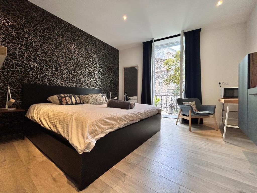 Tour D'Auvergne - Appartements En Plein Centre Ville, Proche De La Cathedrale Et De La Place De Jaude Clermont-Ferrand Esterno foto