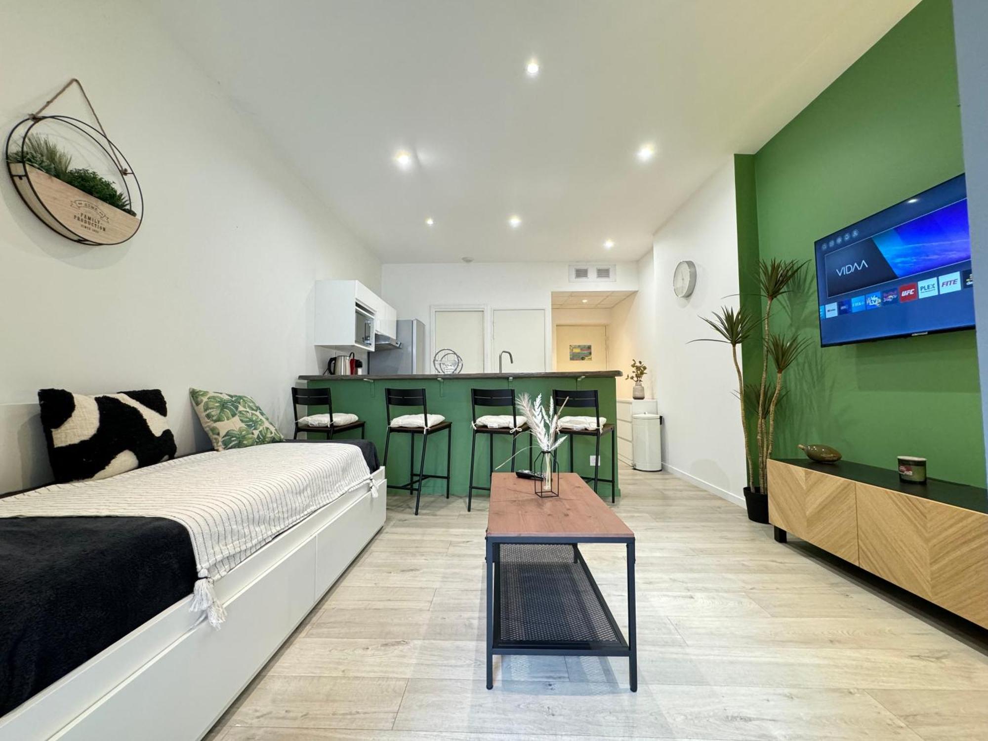 Tour D'Auvergne - Appartements En Plein Centre Ville, Proche De La Cathedrale Et De La Place De Jaude Clermont-Ferrand Esterno foto