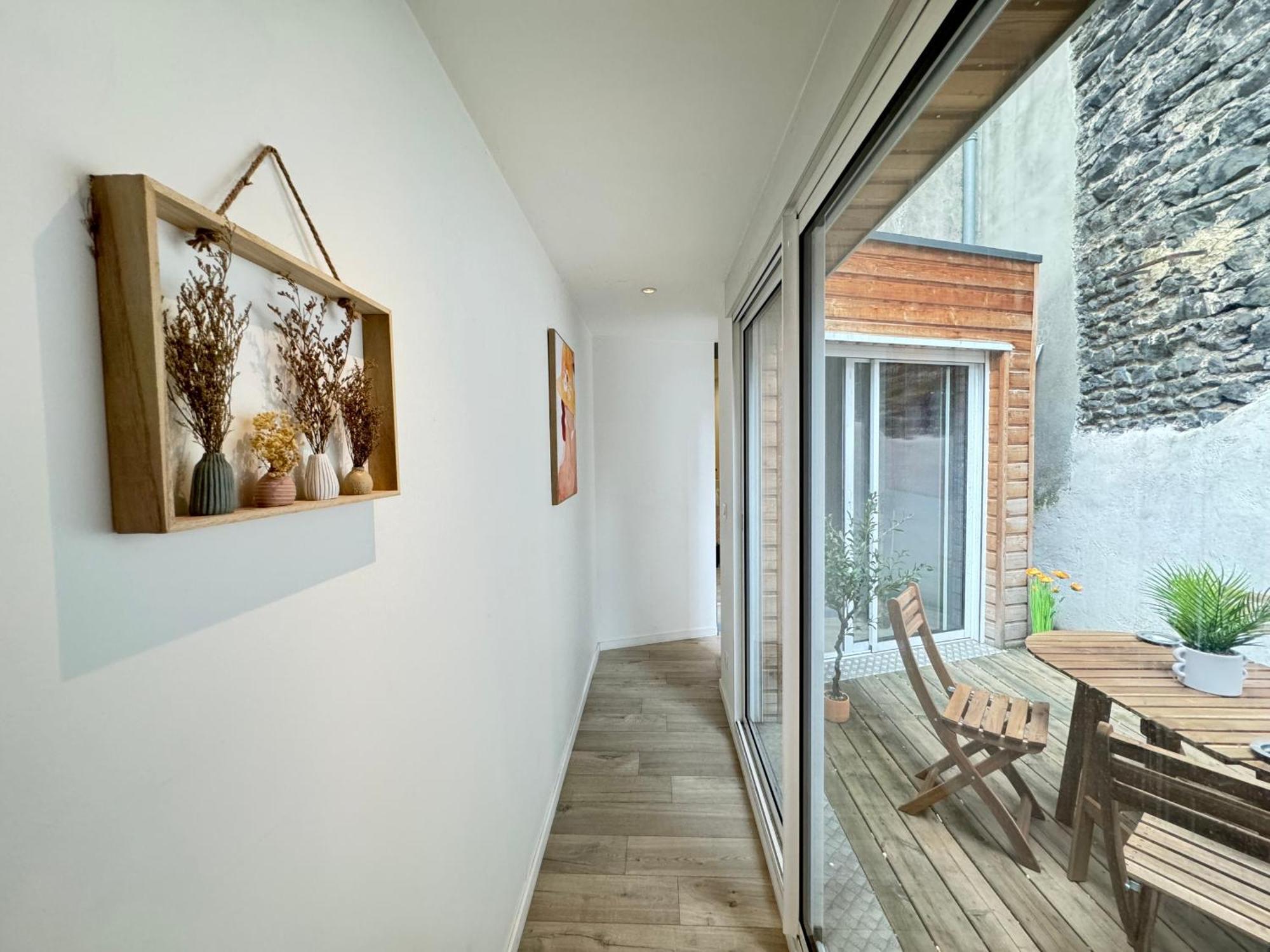 Tour D'Auvergne - Appartements En Plein Centre Ville, Proche De La Cathedrale Et De La Place De Jaude Clermont-Ferrand Esterno foto