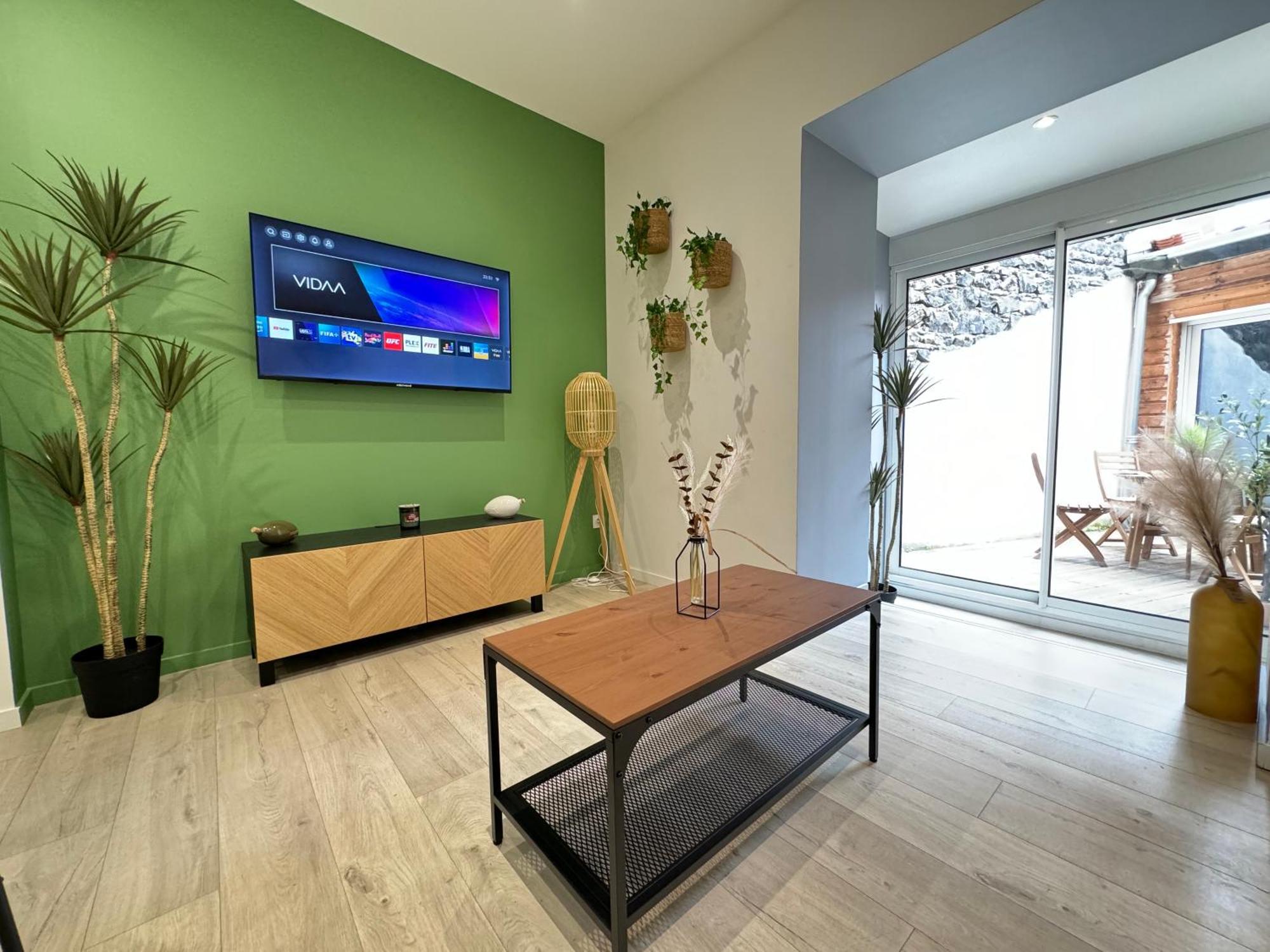 Tour D'Auvergne - Appartements En Plein Centre Ville, Proche De La Cathedrale Et De La Place De Jaude Clermont-Ferrand Esterno foto
